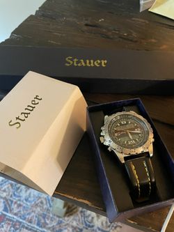 Stauer centurion hybrid online watch