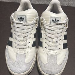 Adidas XLG Men’s Size 9