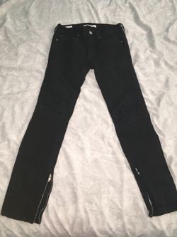 PacSun Black Ripped Denim