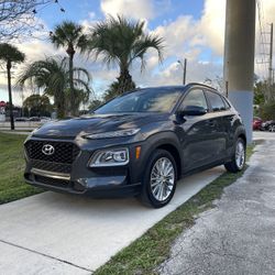 Hyundai Kona SEL 2021