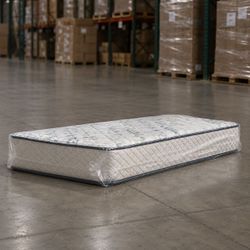 NewTwin-PlushMattress-In plastic $75