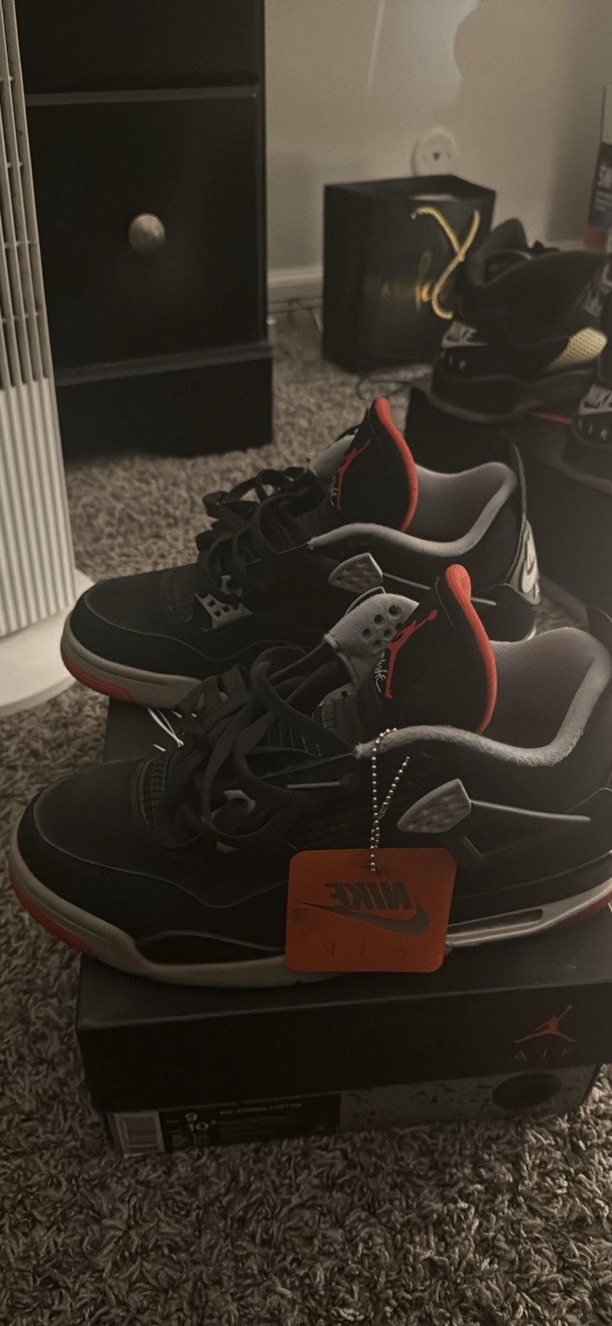 Jordan 4 Bred 2019 Release