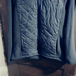 WOMENS NEW BALANCE JACKET SIZE SMALL