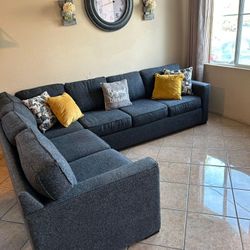 Charcoal Grey Sectional Couch LIKE NEW 