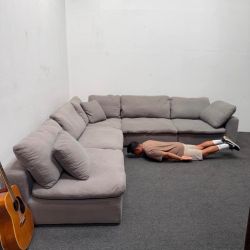 5 pc Modular ☁️ Cloud Lounge Couch - 2.6k Retail *Personal Fave* Comfy af - Washable - Can Deliver