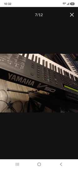 Yamaha V-50 Synthesizer Workstation (1989)