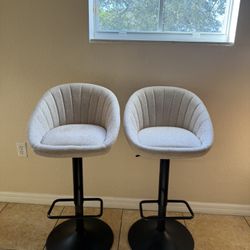Pretty Beige Stools