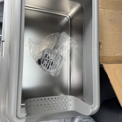 Stainless Steel Litter Box, Large Capacity Non Sticky Easy Clean with Leakproof Design for Multi Cat Families (Large)