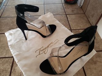Vince Camuto black pumps