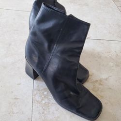 Womens Nine West Black Leather Boots Size 9