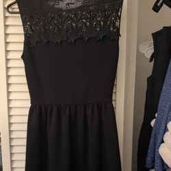 Dresses, Women Size XS-3