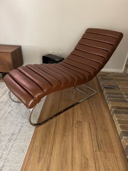 Modern lounge/office chaise chair