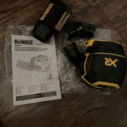 Dewalt sander xr new 20v 90$