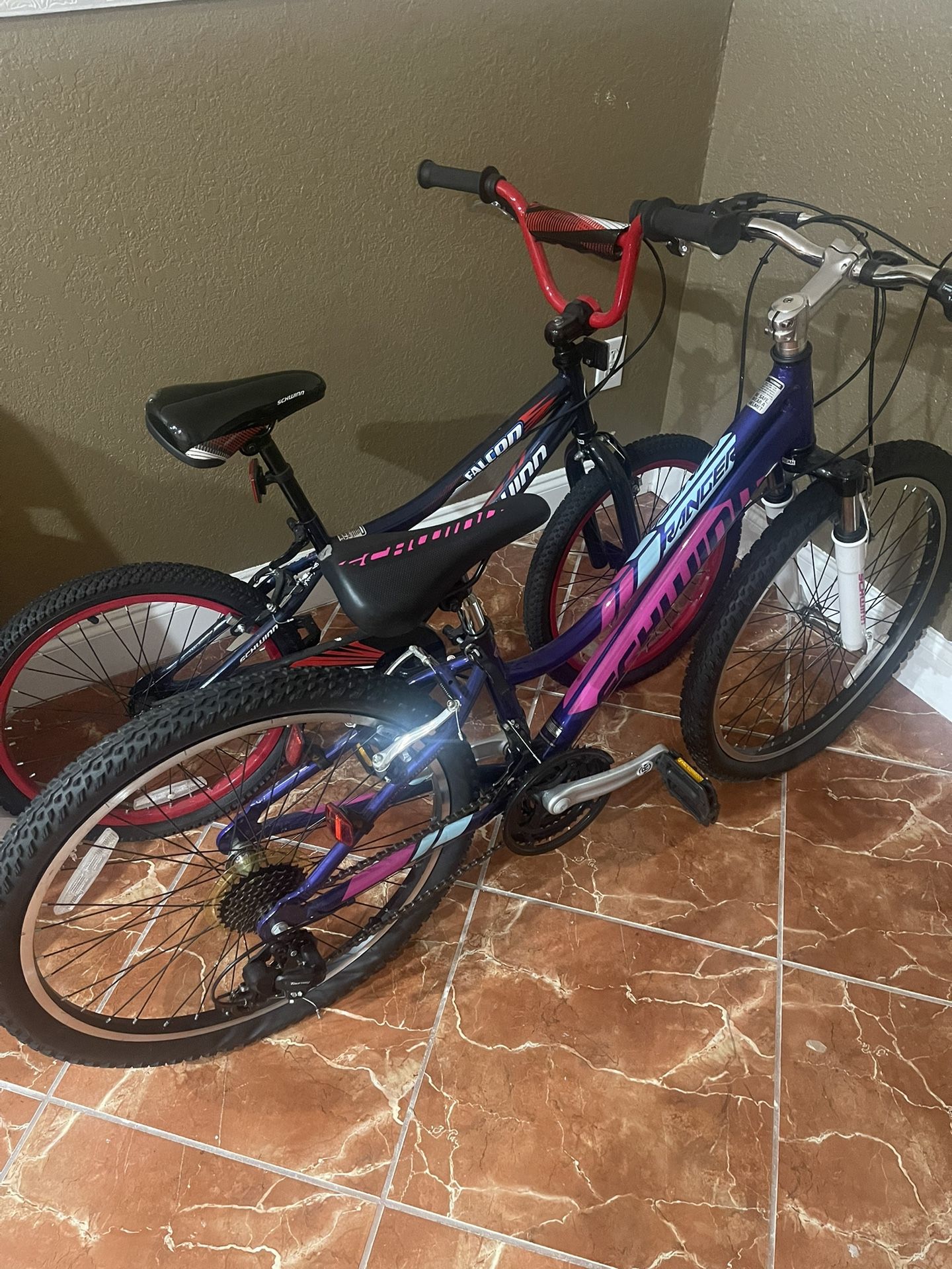 Brand New Schwinn Bikes. Boys 20 Inch And Girls 24inch