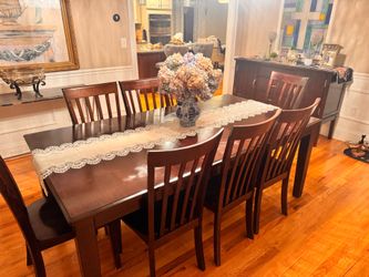 Dining set 8 chairs, table,