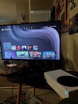 Xbox series S (mic and controller included)