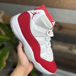 Jordan 11 Cherry
