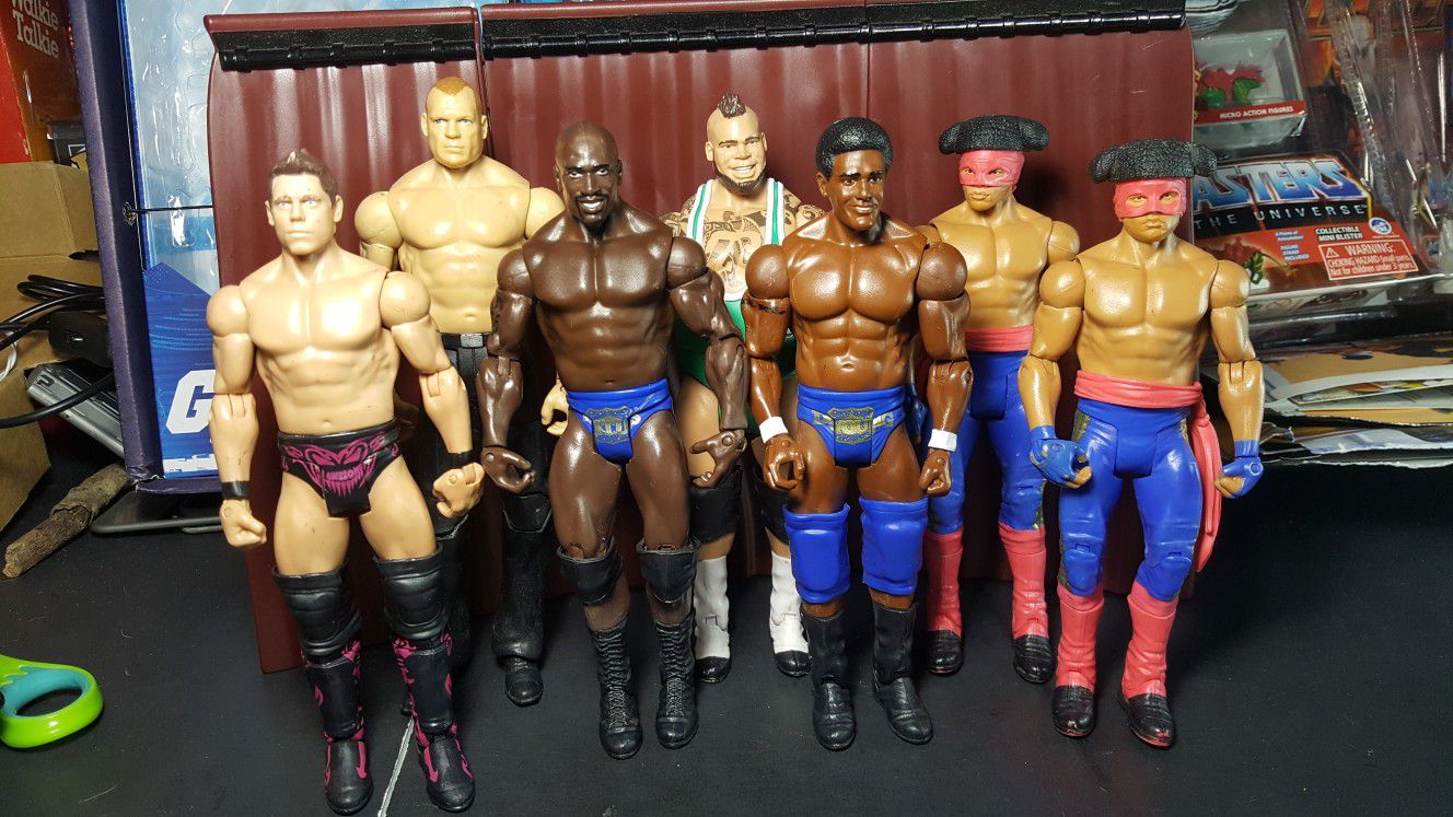 WWE Titus O'Neil Darren Young Prime Time Players Battle Pack Matadores Kane Brodus Clay Miz Action Figure Lot Luchadores.