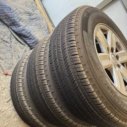 New Tires 2023 Ford F150 Wheels Michelin Tires 245/70r17 $550OBO 