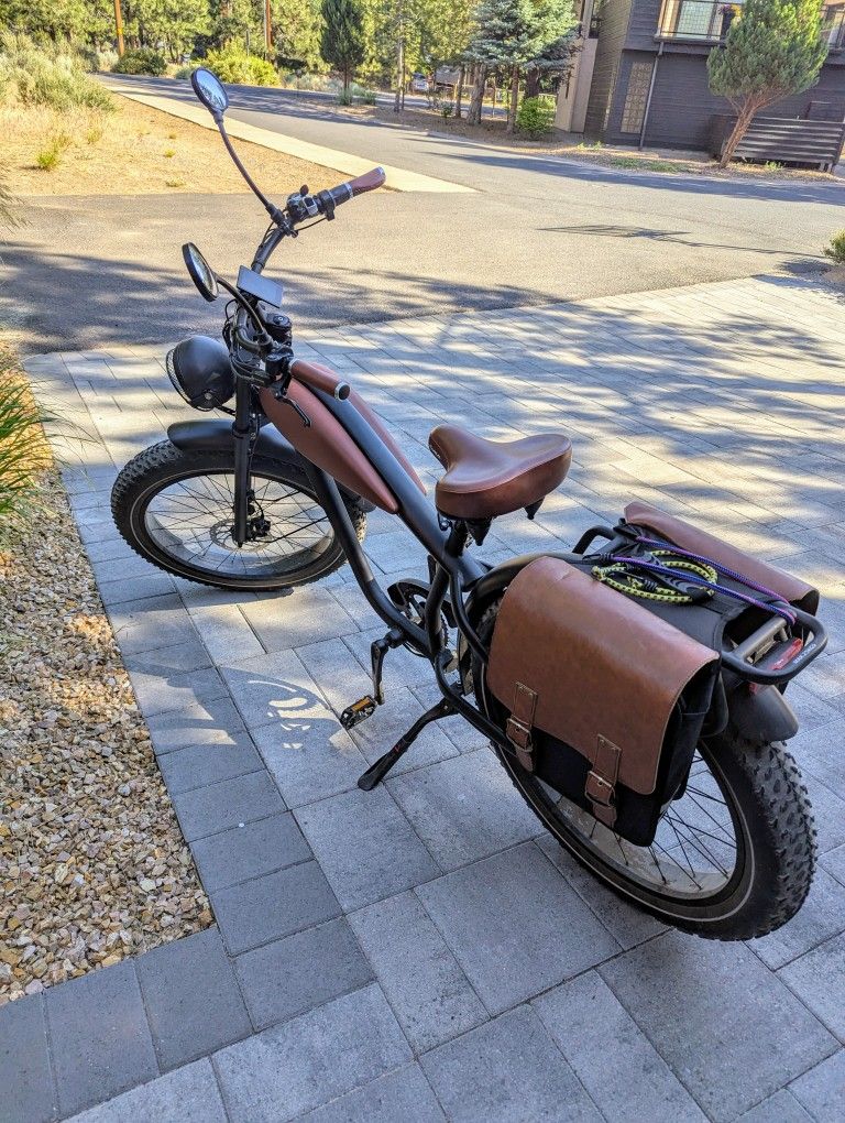 Revi Cheetah E-bike