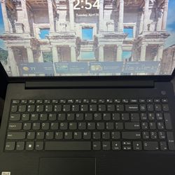 Lenovo V15 G4 IRU – i5 13th Gen – 16GB RAM – 1TB SSD