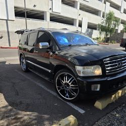 GOT THEM 24" ALL CHROME UNIVERSAL 6LUG . NO CAPS BUT GREAT TIRES