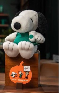 Starbucks x Peanuts Snoopy Plush Toy
