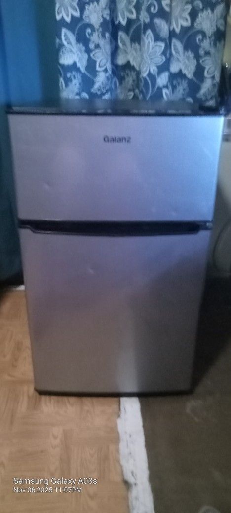 Mini Refrigerator