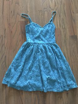 Nordstrom brand Fire- Size Small- blue sweetheart cut lace fit and flare sundress