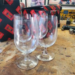 RIEDEL SET OF  WINE & SET OF 4 CHAMPAIGN GLASSES 