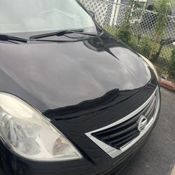 Nissan Versa 2013 