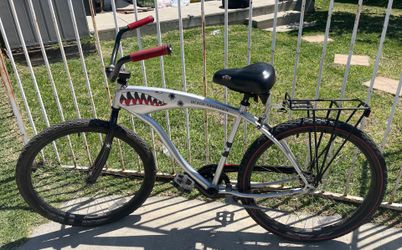 Beach Cruiser !!! Perfect Beach Bike !!
