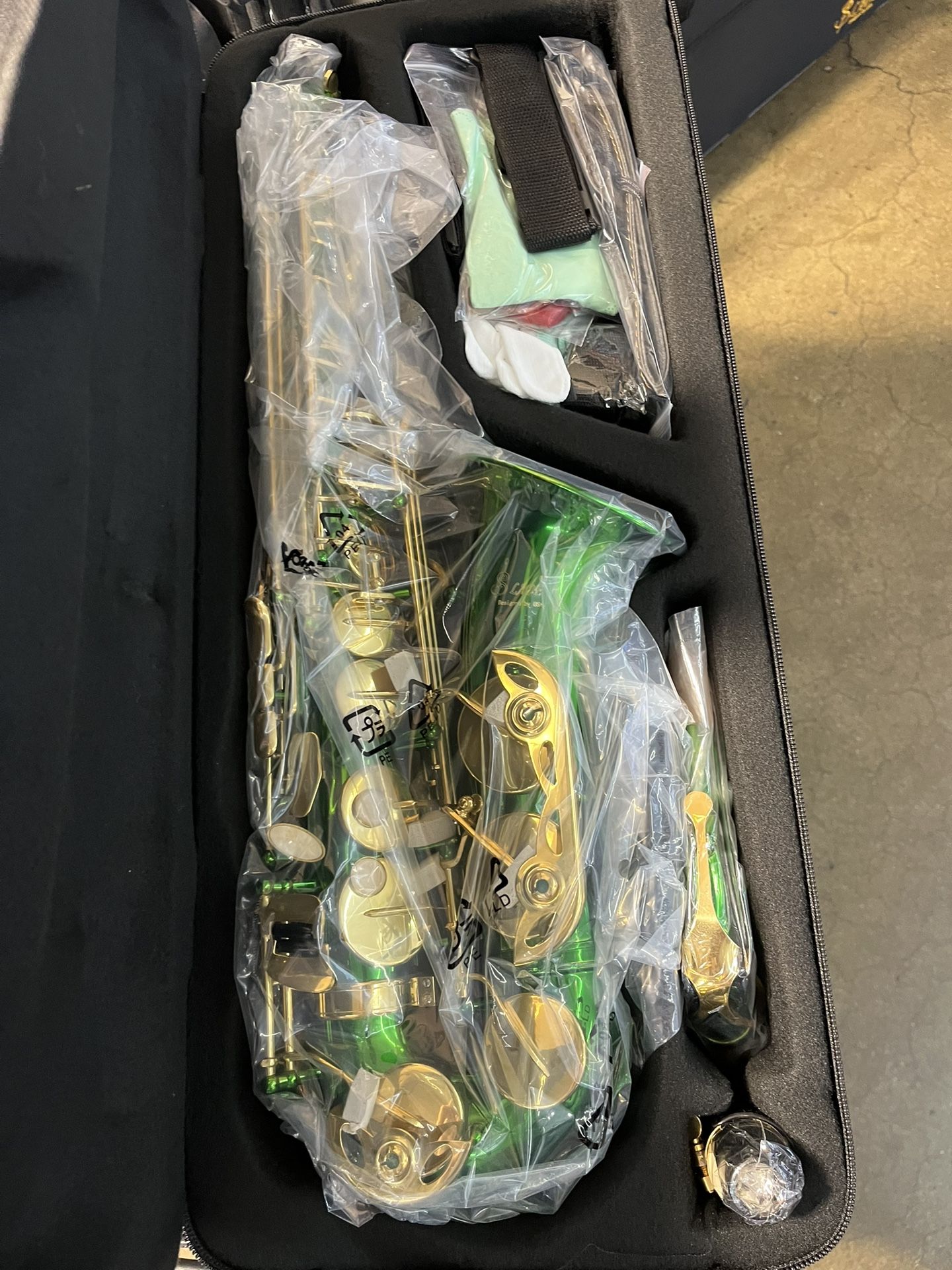 Saxophone 🎷 Brand New. Best Quality 