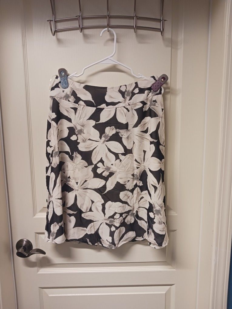 Banana Republic Floral Skirt