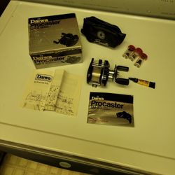 Vintage Daiwa Procaster SM-2 High -Speed bait casting fishing Reel