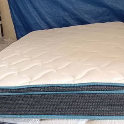Queen Size Mattress (Colchón Queen Size)