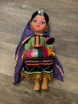 Antique Southwest American Indian Doll