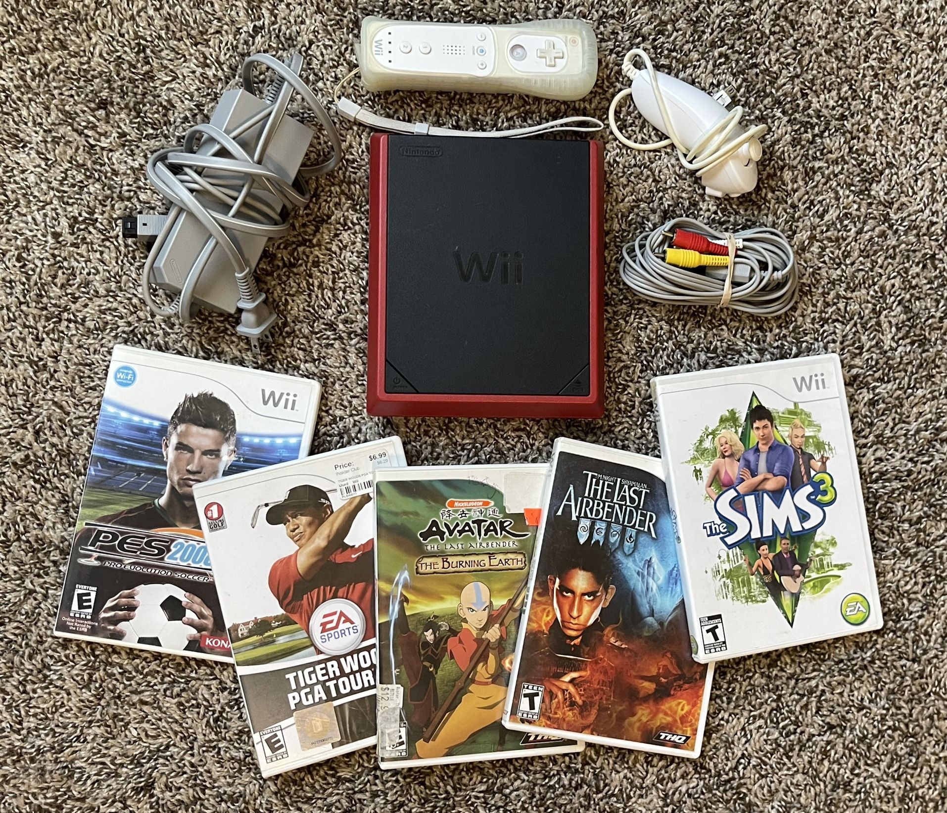 Nintendo Wii Mini With Games & Accessories