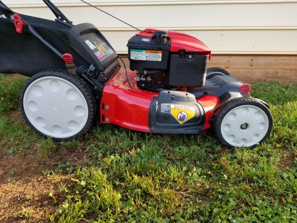 TroyBilt Tuff Cut 230 21" Self Propelled Mower for Sale in Charlotte