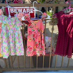 Girl clothes at yard sale
