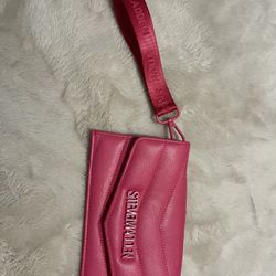 Steve Madden Wristlet