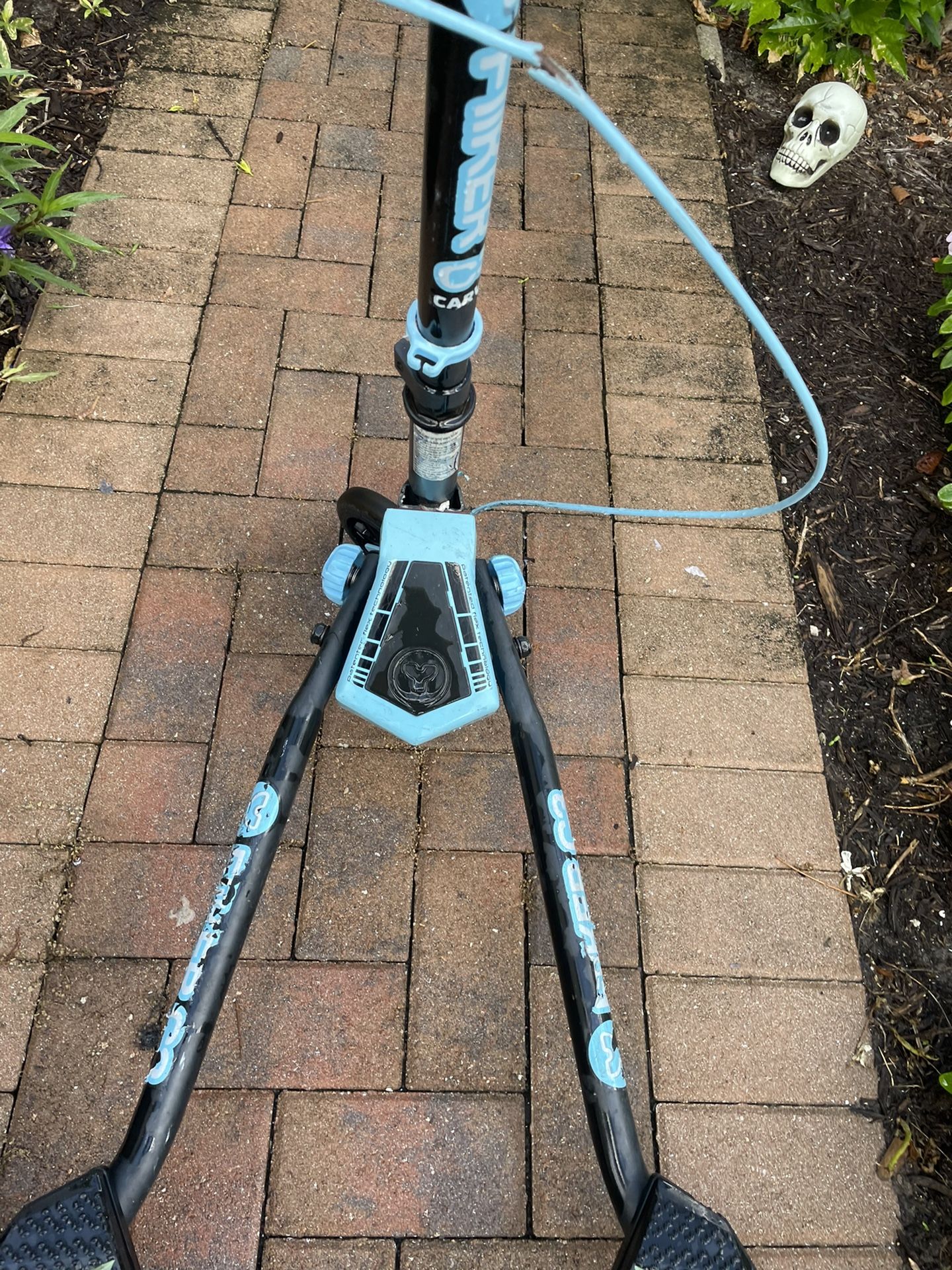 Y Fliker Lift - Carving Drifting Scooter Used