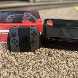 Nintendo Switch Original W/ Carrying Case And Original Box