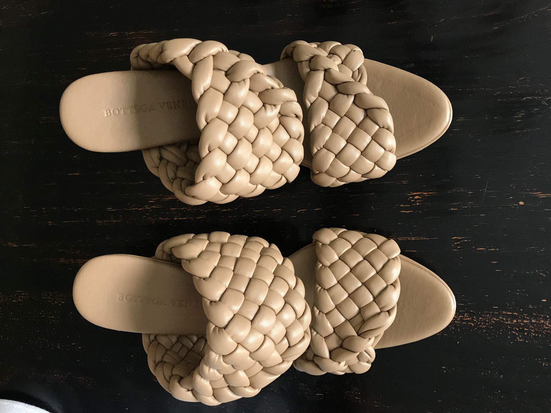 Bottega Veneta Curve Sandals Pumps Mules Shoes Tapioca size 39 (US size 8 to 8.5)