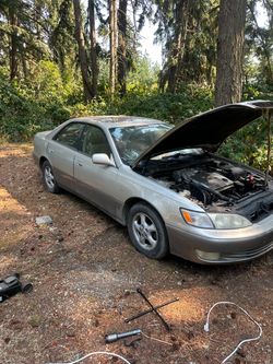 1998 Lexus ES 300