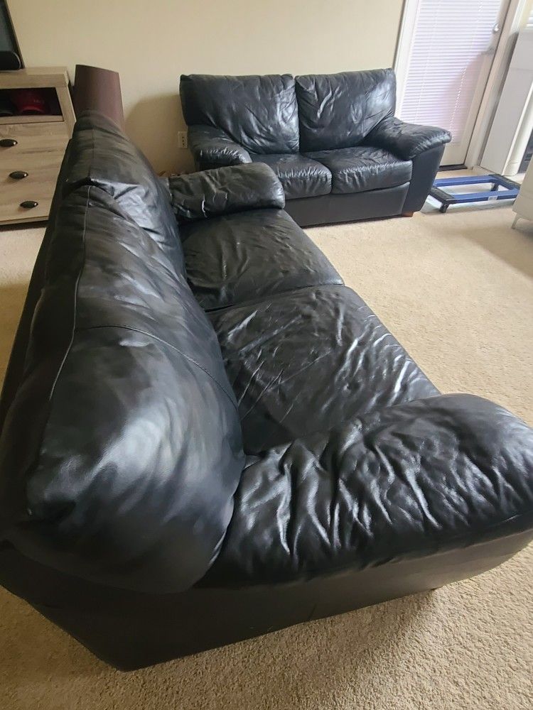 2 Black Couches (SET)