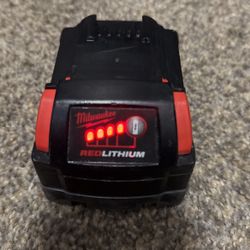 Milwaukee M18 RedLithium XC5.0 5 Ah Lithium-Ion Battery Pack 1 pc
