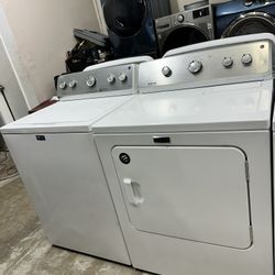 ⚪️🔴Maytag Washer And Dryer Set