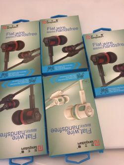 Head phones