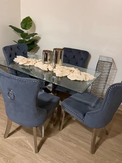 Dining set
